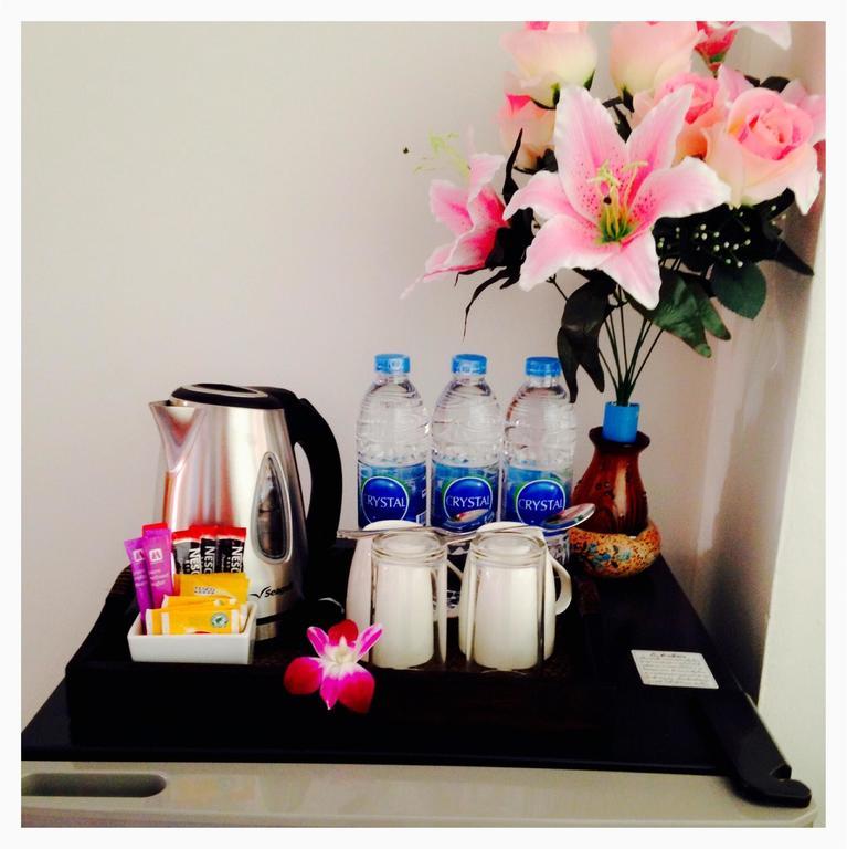 Siray House Aparthotel Phuket Rum bild